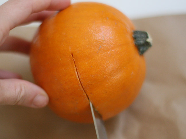 DIY: Pumpkin And Lemon Holiday Candles