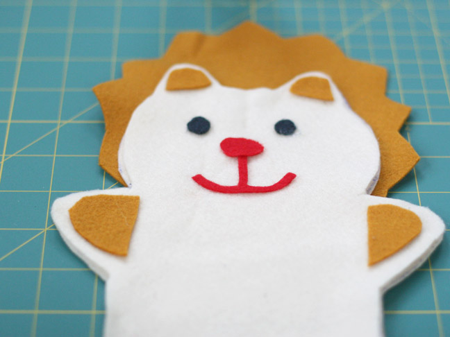 DIY: Felt Animal Puppet