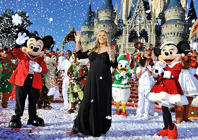 Mariah Carey, black dress, maternity dress, disney