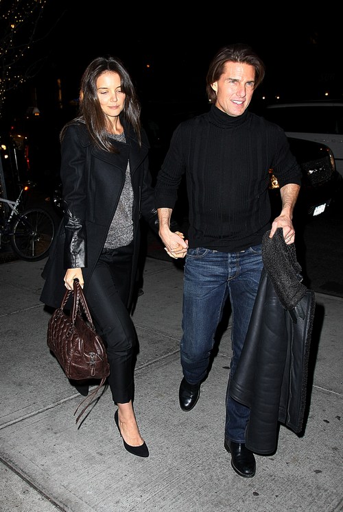 Katie Holmes, black jacket, black pants, 