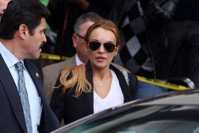 Lindsay Lohan, black jacket, white shirt, sunglasses