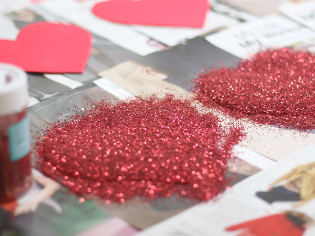 GLITTER HEARTS