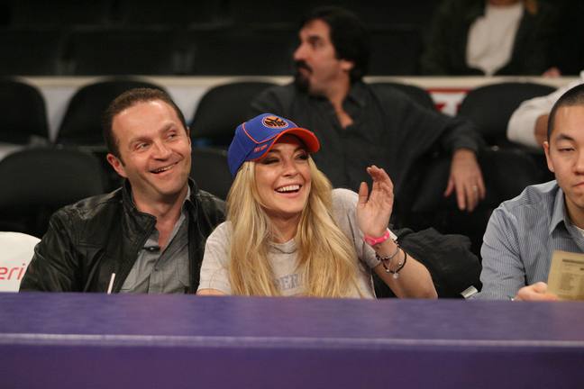 Lindsay Lohan, baseball hat, tan tshirt