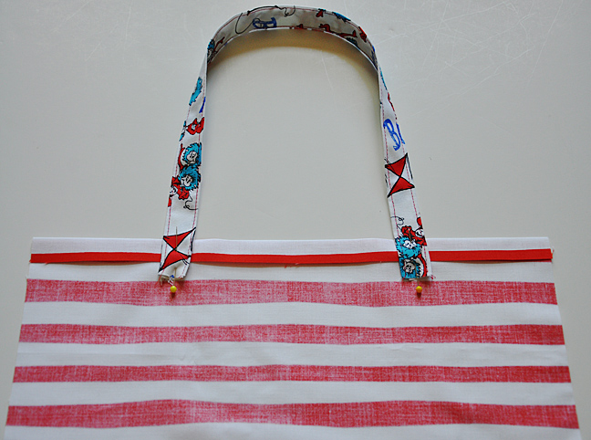 DR SEUSS BOOK BAG