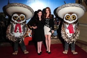 Isla Fisher, black and white dress, Abigail Breslin