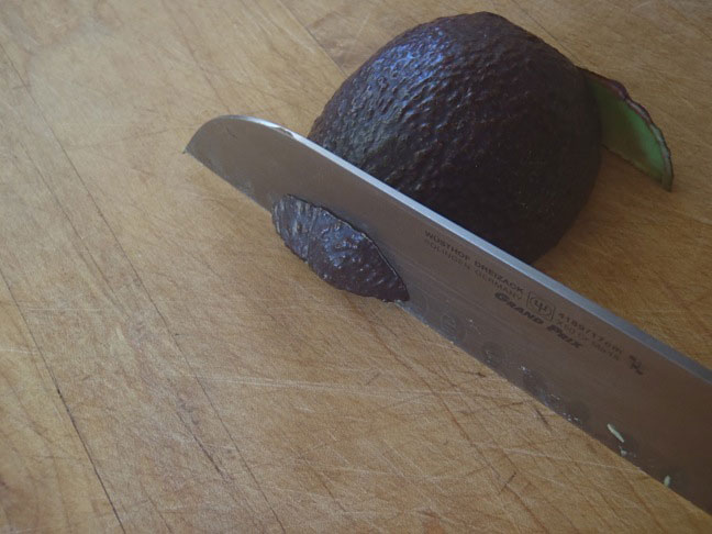How to Cut an Avocado-4