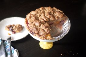 Peach Cherry Crumble Pie