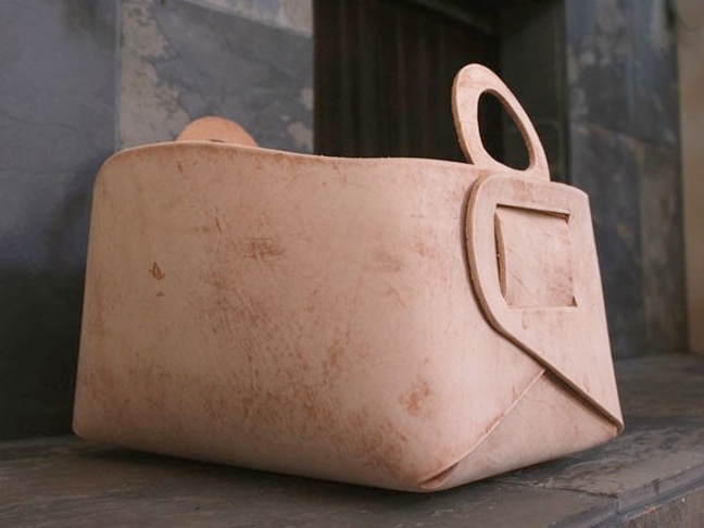 Etsy Picks: Gorgeous Leather Storage Totes