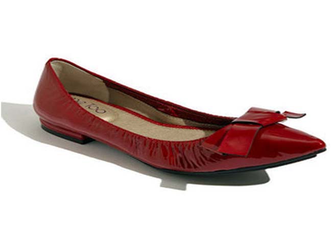 Fall Must Have: Red Flats