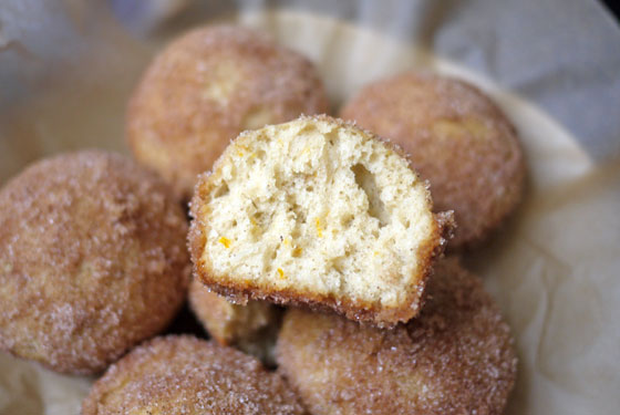 Oven Baked Cinnamon Sugar Puffs Donut Holes