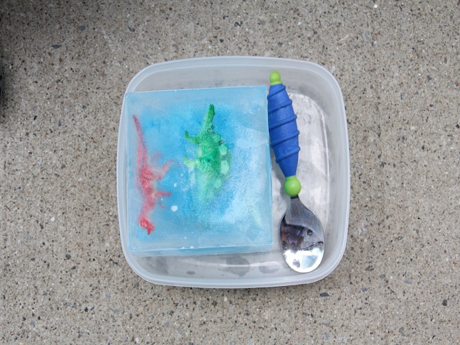 DIY: Icey Dino Dig