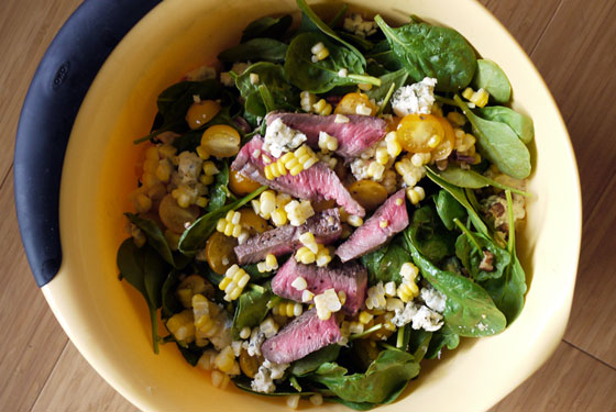 Summer Spinach Salad with Grilled Steak