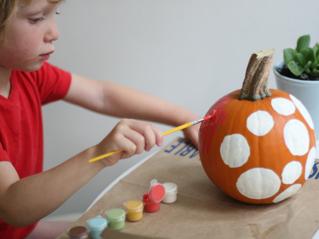 DIY Polka Dot Pumpkin Craft Step 6