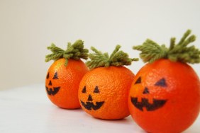 DIY Halloween Craft: Pumkpin Orange Decor