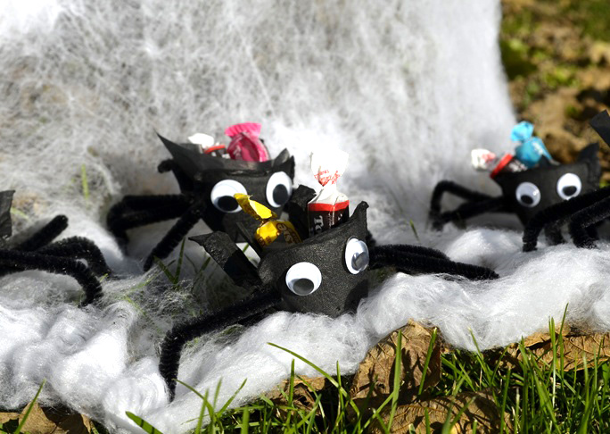 Halloween Spider Treat Cups DIY Craft