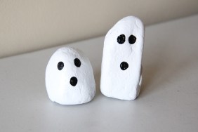 Rock Ghosts DIY Craft