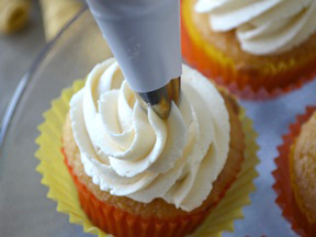 Cornicopia Pumpkin Cupcakes Recipe - Step 13