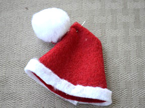 Santa Pinecone Ornament Craft - Step 7