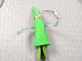 Christmas Elf Ornament Craft - Step 9