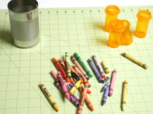 DIY Rainbow Crayons