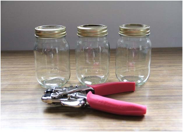 DIY Mason Jar Cups + Lids