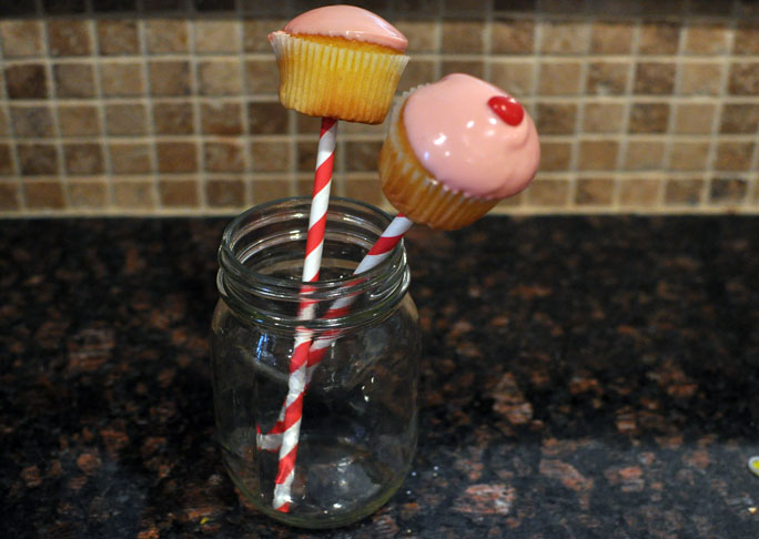 Cupcake Pops Recipe - Step 5