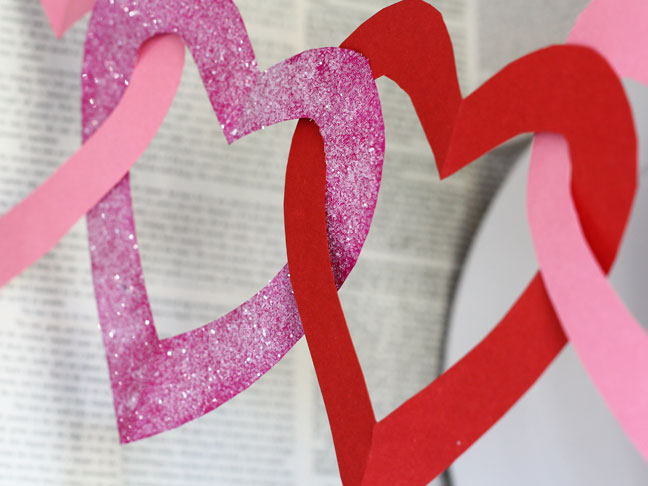 Valentine's Day Paper Heart Garland