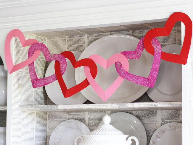 DIY Paper Heart Banner
