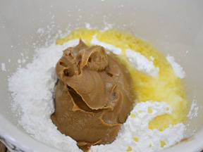 Chocolate Bunnies - Step 4 Steps to making peanut butter filling