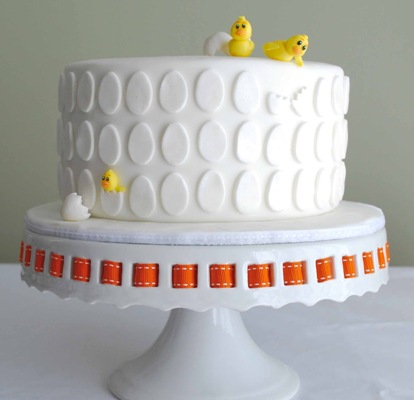 Baby Chick Easter Cake