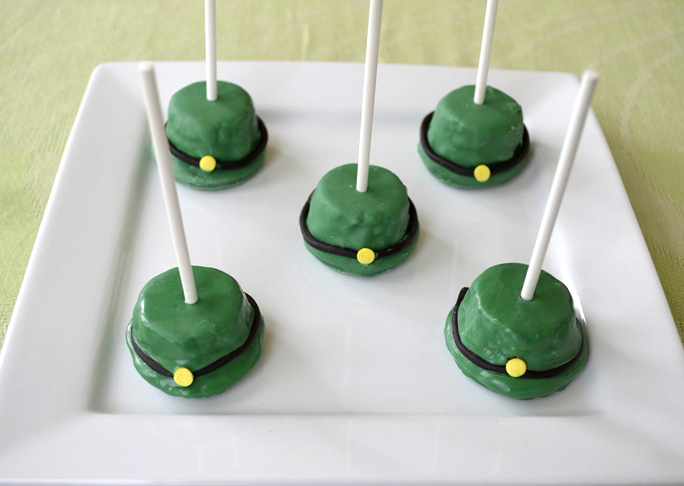 Leprechaun Hat Cupcakes Pops