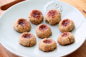 Strawberry Almond Thumbprint Cookies Recipe