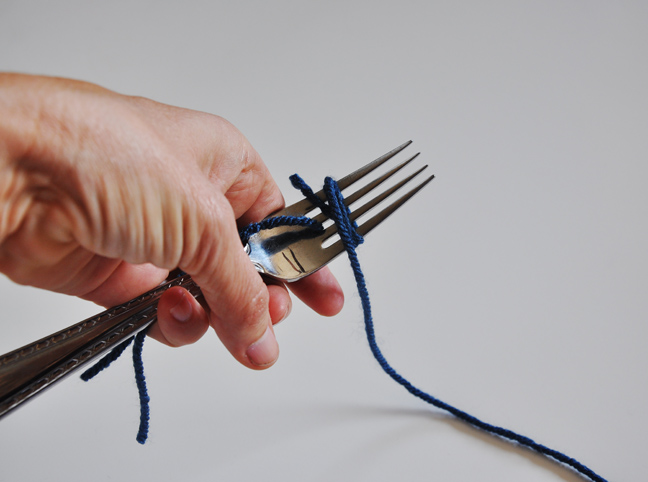 Pom Pom Necklace - Step 2