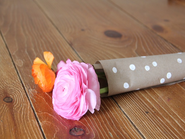 Flower Wrapping Paper DIY