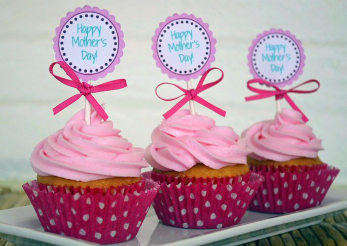 Happy Mother's Day Cupcakes - Step 8