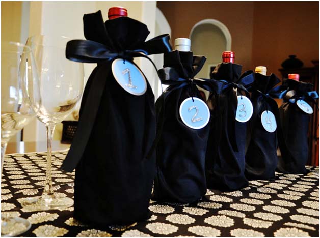 DIY: Blind Wine Bags