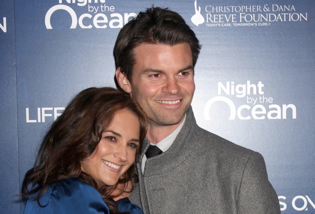 Daniel Gillies Rachael Leigh Cook