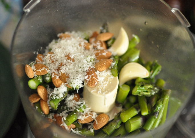 Asparagus Pesto Pasta - Step 4