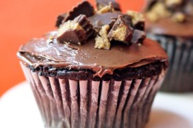 Peanut Butter Cup Cupcakes Recipe