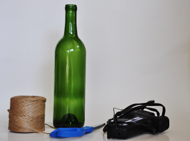 DIY: Jute Wrapped Bottles