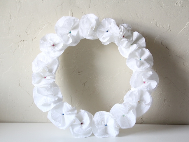 Toilet Tissue Wreath Craft