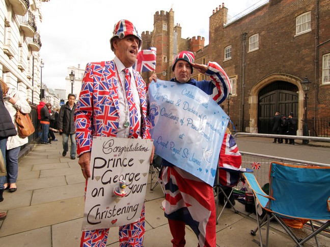 prince george christening fans