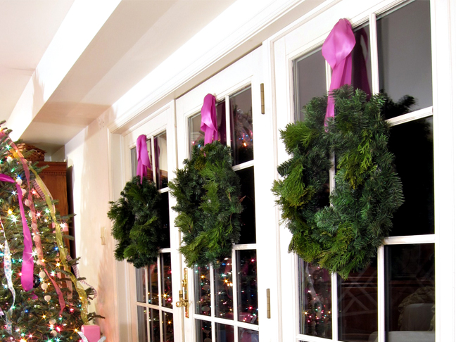 8 Indoor Holiday Decorating Ideas - Step 1