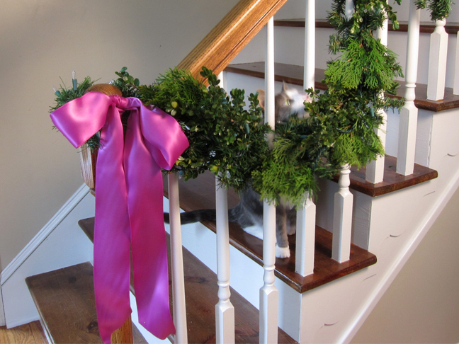 8 Indoor Holiday Decorating Ideas - Step 4