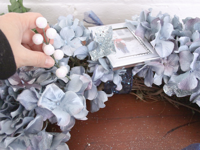 Photo_frame_wreath_step_15