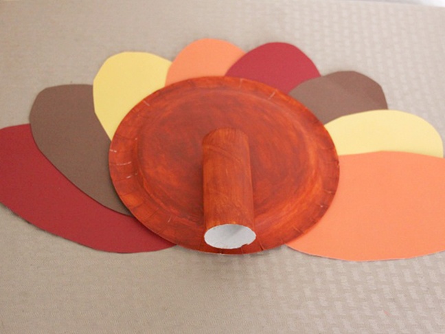 Turkey Paper Plate Craft - Step 6