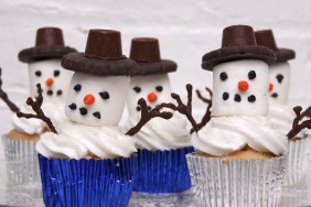 how to make snowmen cupcakes