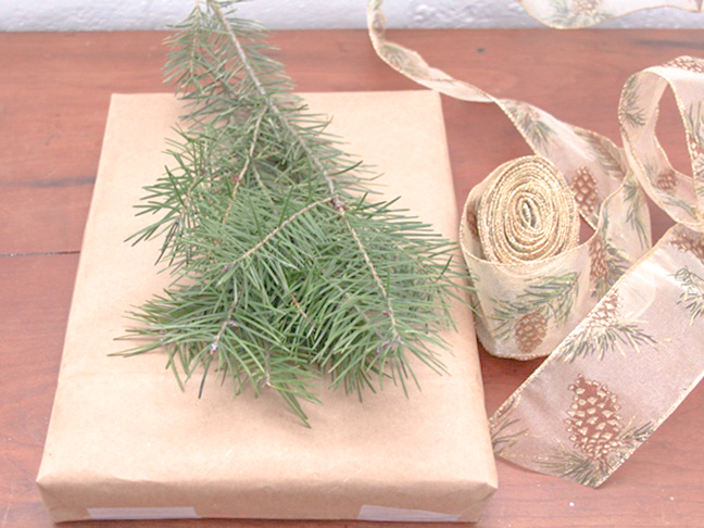 Brown Paper Bag Gift Wrapping - DIY Inspired