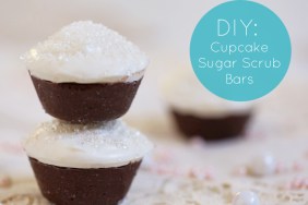 DIY Cupcake Sugar Scrub Bars