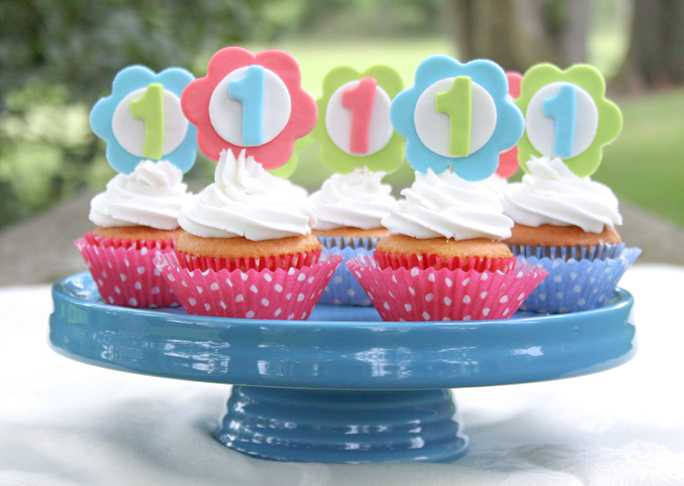 diy birthday cupcake toppers